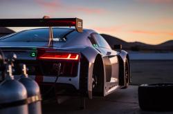 开云体育在线-数据幽灵与现场欢呼，深圳队如何在「不存在」的东决中完成历史性压制