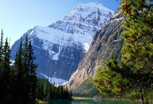 开云体育官网-绝境骑士！拉塞尔单骑救主，雷诺惊天逆转撕裂红牛防线