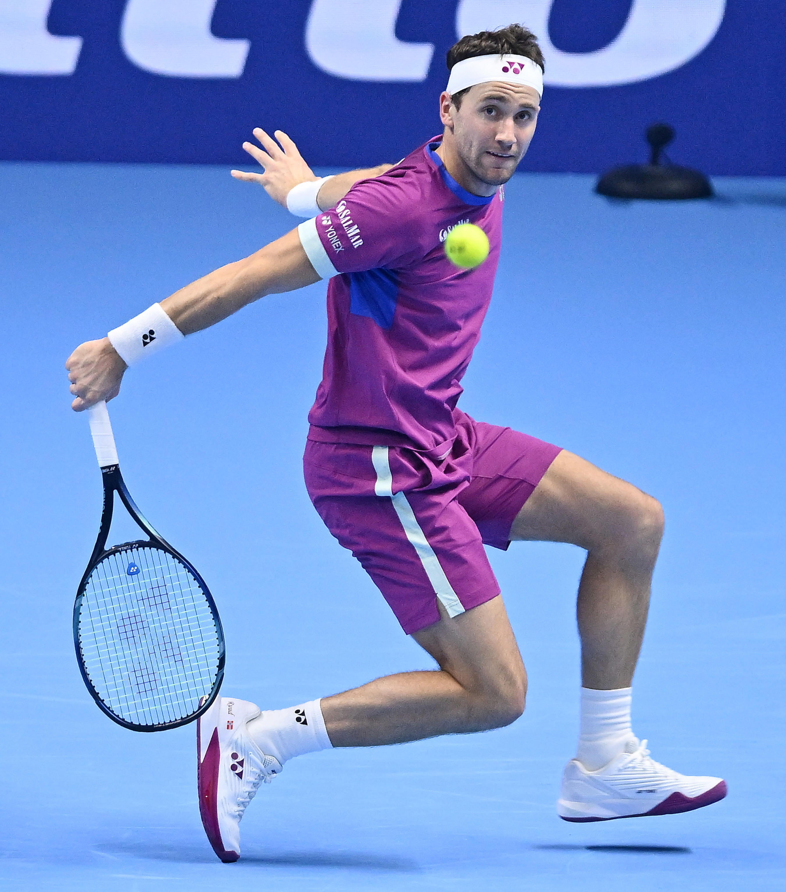 德国网球队鏖战西班牙网球队,兹维列夫爆发神勇 德国网球队鏖战西班牙网球队,兹维列夫爆发神勇