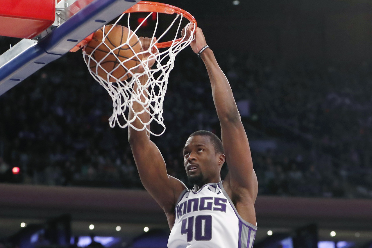 马刺爆冷美国男篮，巴图姆高光表现