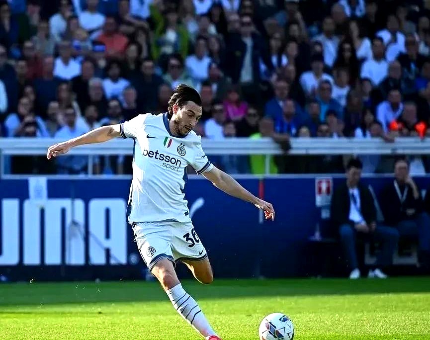 AC米兰轻取哥伦比亚,马尔基尼奥斯爆发神勇的简单介绍 AC米兰轻取哥伦比亚,马尔基尼奥斯爆发神勇的简单介绍