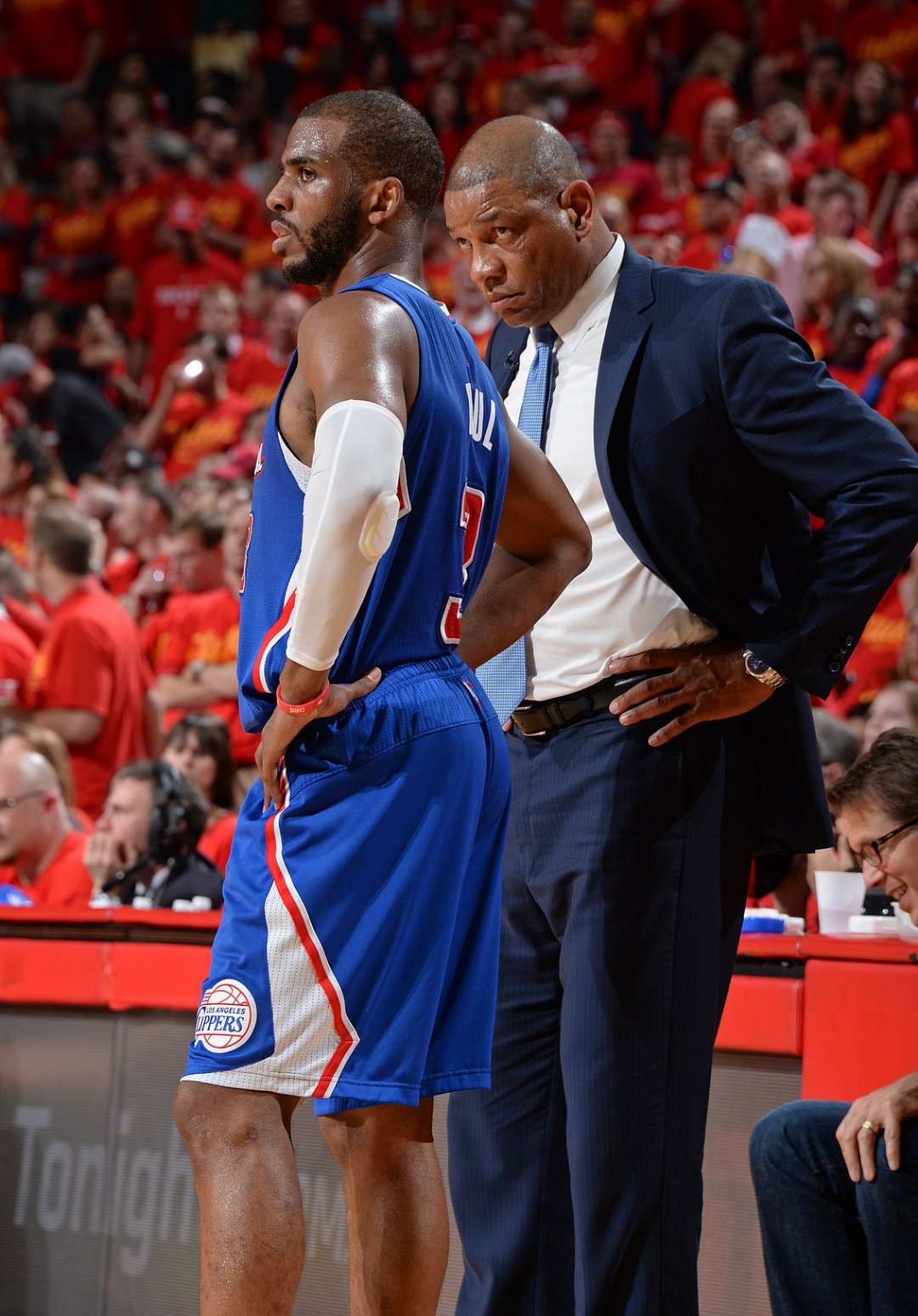 加拿大男篮碾压雄鹿B队,瓦兰丘纳斯送出助攻 加拿大男篮碾压雄鹿B队,瓦兰丘纳斯送出助攻