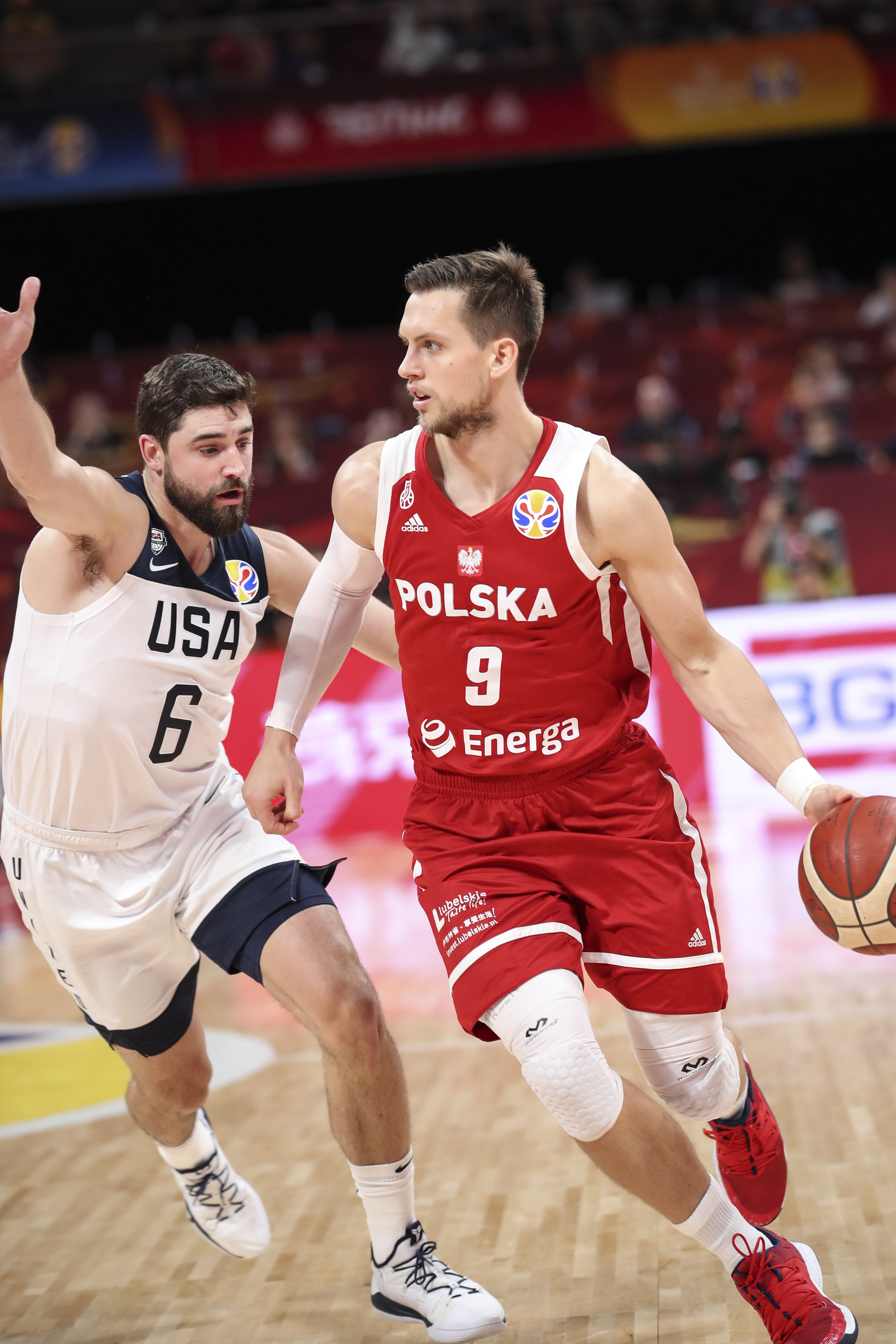 波兰队轻取日本队，马龙扛起全队