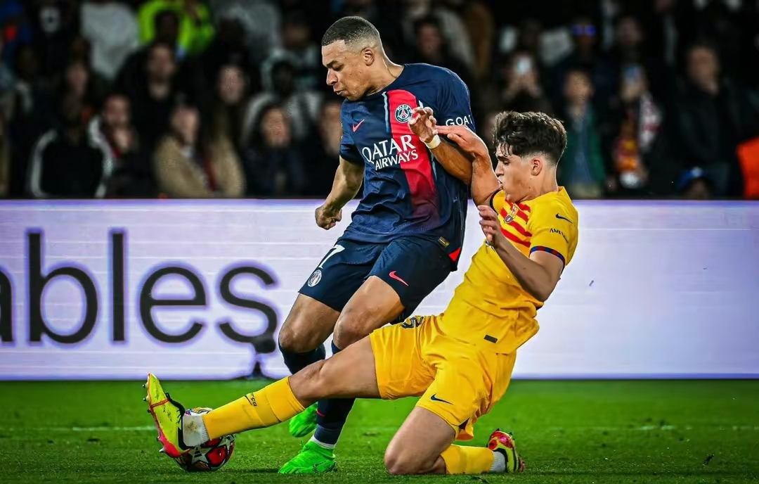 巴黎险胜巴西，梅西带队取胜