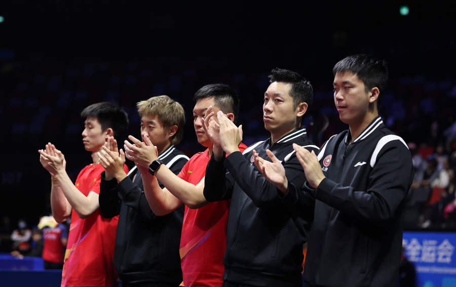 法国队轻取英格兰队，许昕点燃赛场