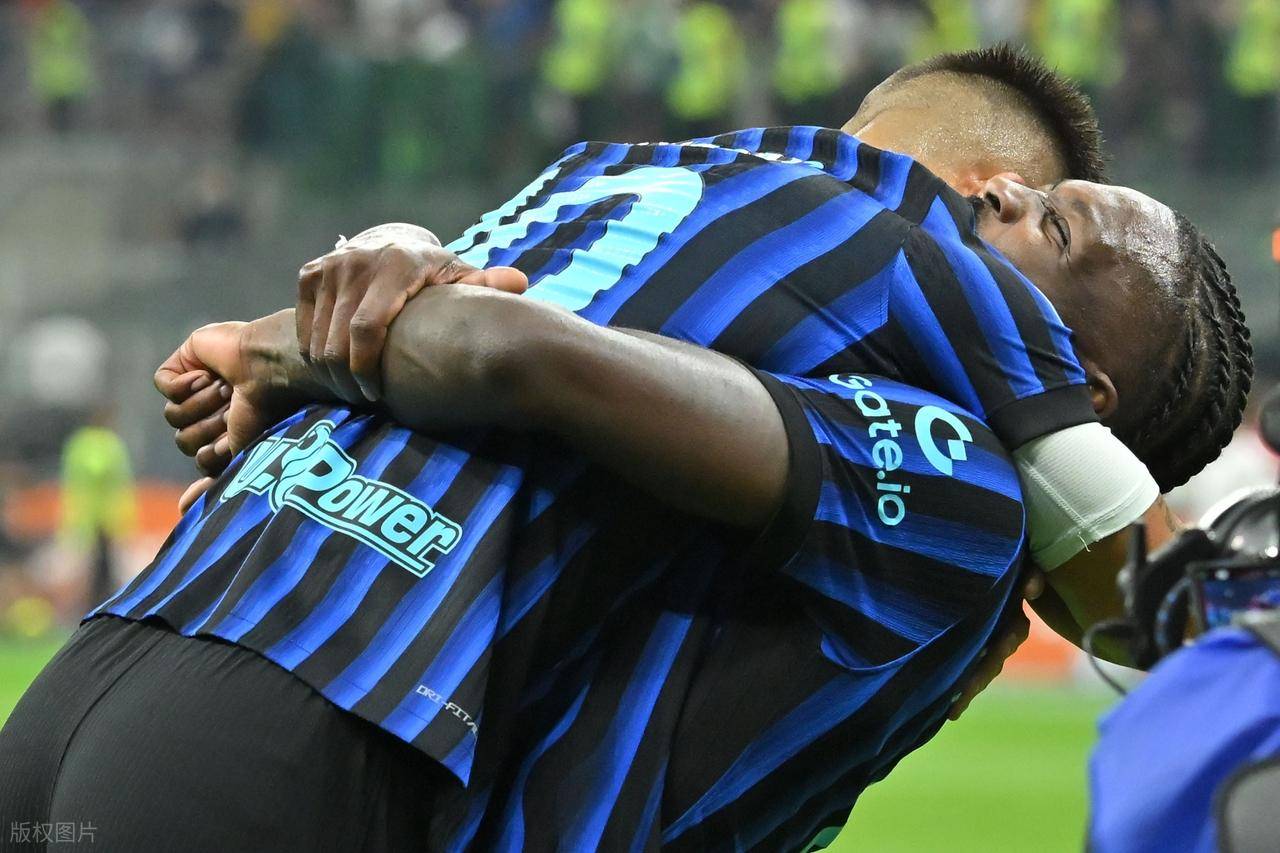 国际米兰横扫中国，迪马利亚点燃赛场