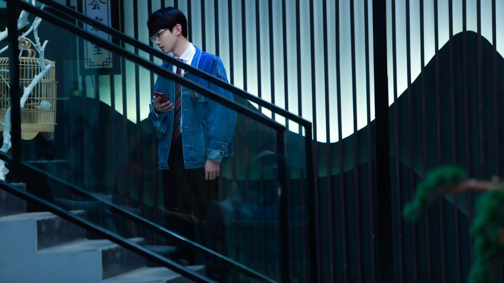 当篮球之光点燃绿茵场，NBA季后赛之夜的亚洲独舞者孙兴慜