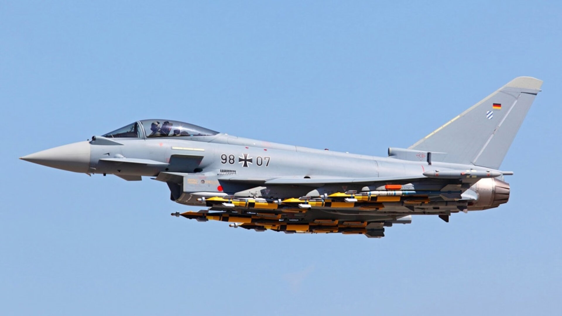 足球地理的裂缝，当哥斯达黎加的坚韧撞上弗拉霍维奇的烈火